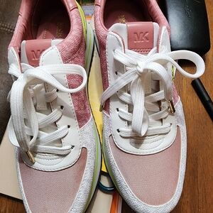Michael Kors Sneakers NEW